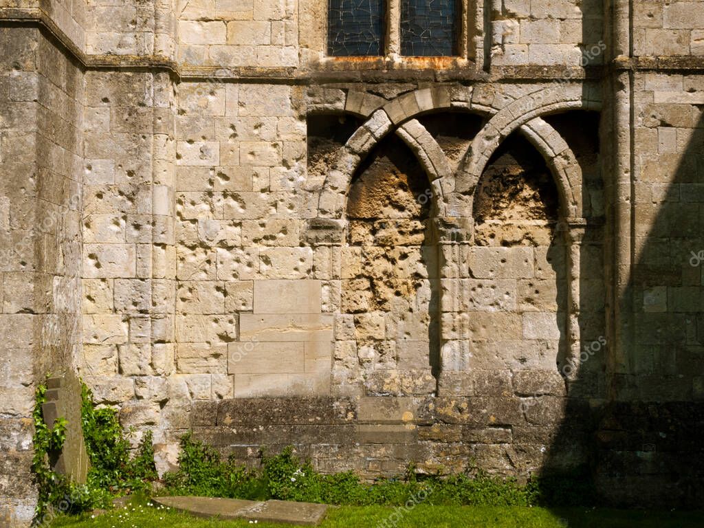 Online dating in Malmesbury