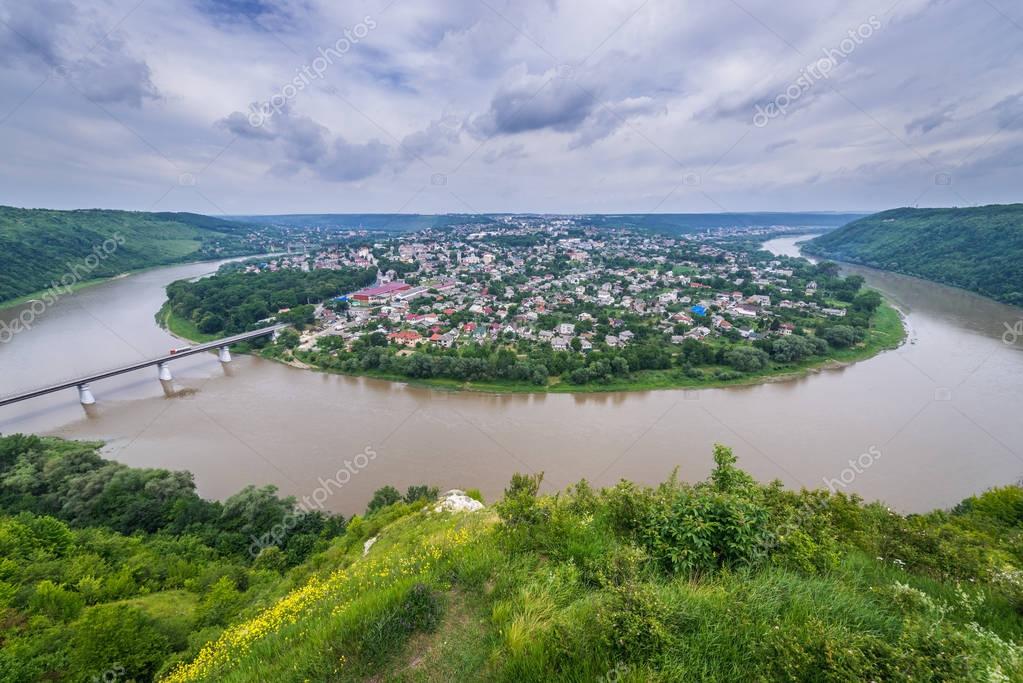 Онлайн знайомства в Заліщики
