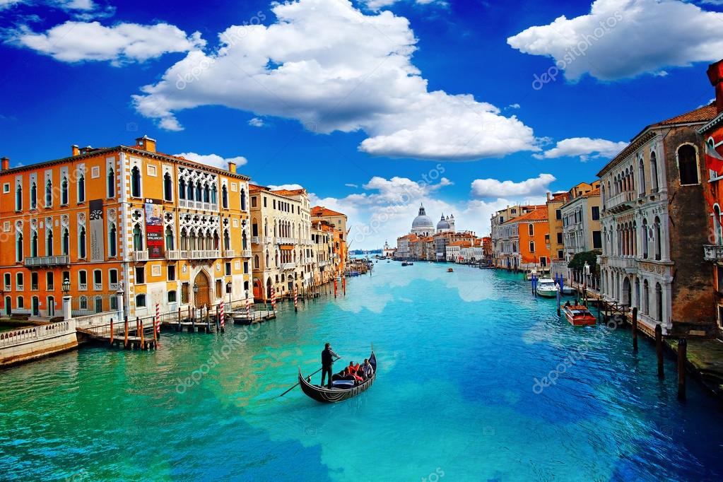 Online dating in Venice