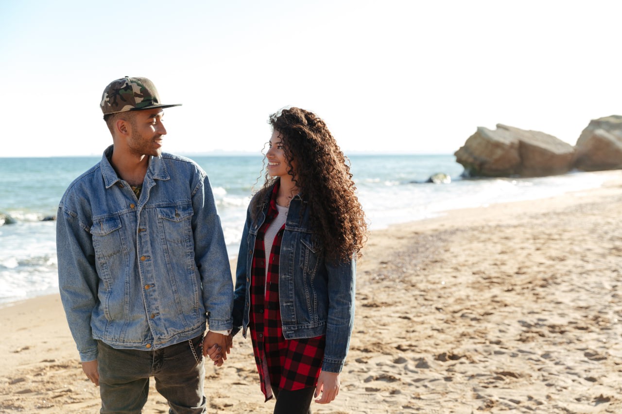 Romantic date through our brazilian woman dating app