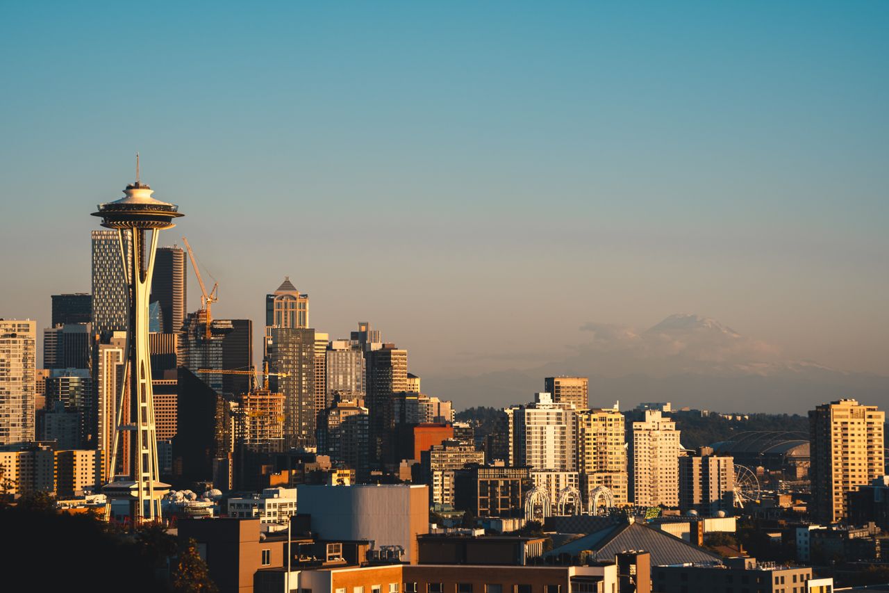 Seattle skyline with the Space Needle at sunset