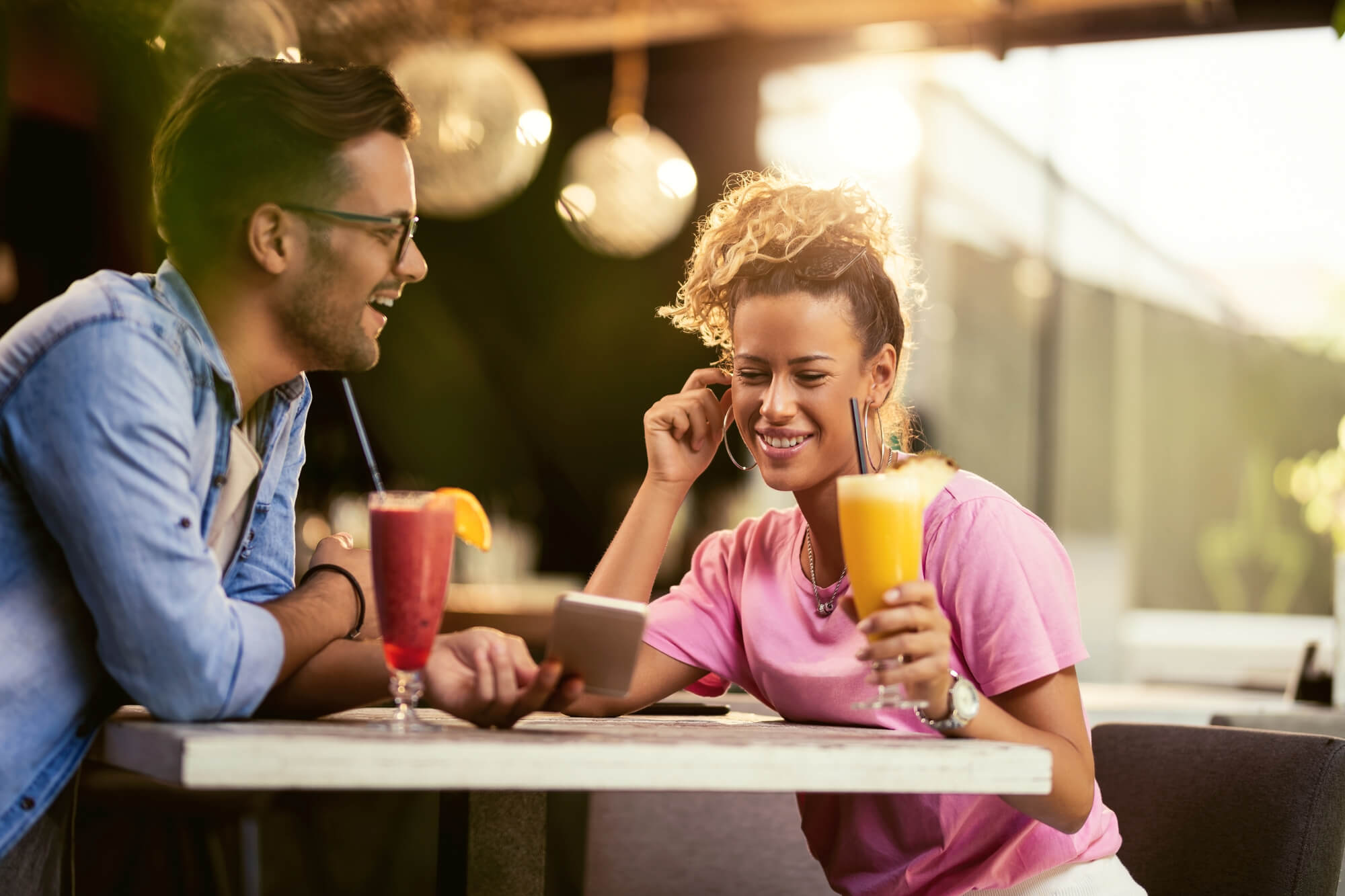 couple in the first date