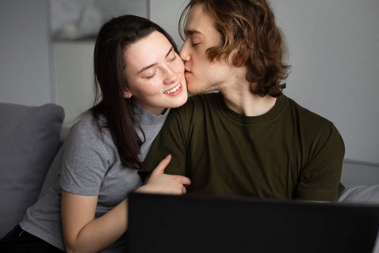 Le rendez-vous de deux amoureux qui partagent le même univers grâce au site de rencontre geeks.