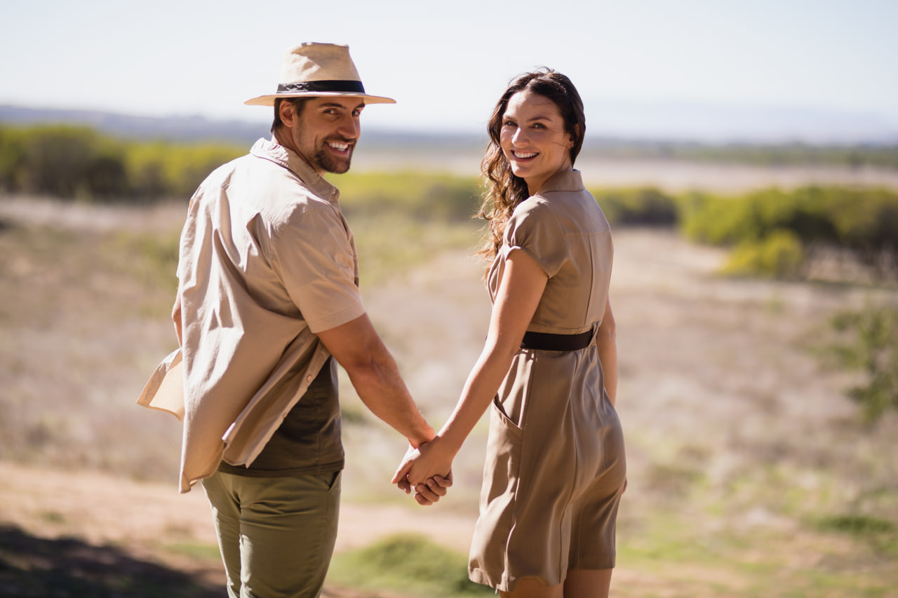 Deux partenaires authentiques amoureux du grand air, réunis par le site rencontre western.