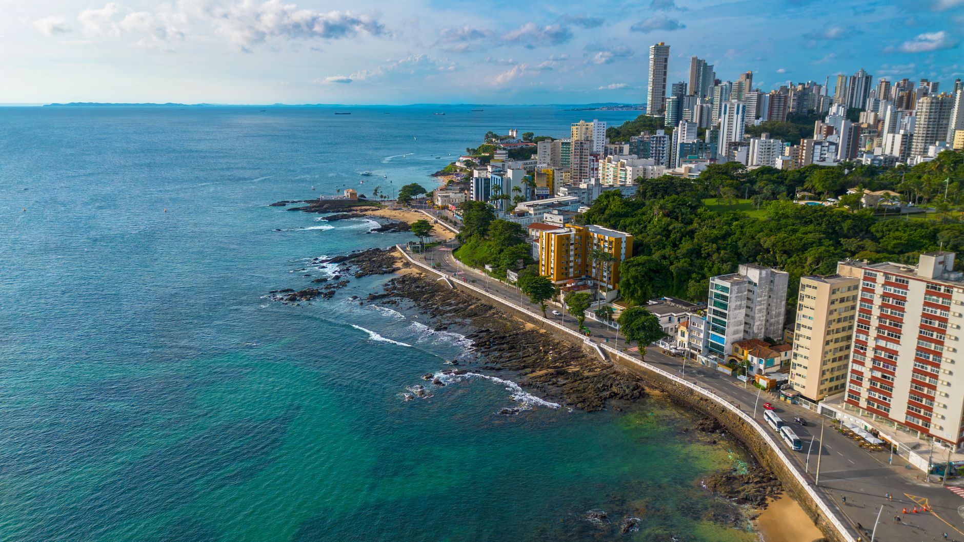 Descubra encontros em Porto Seguro