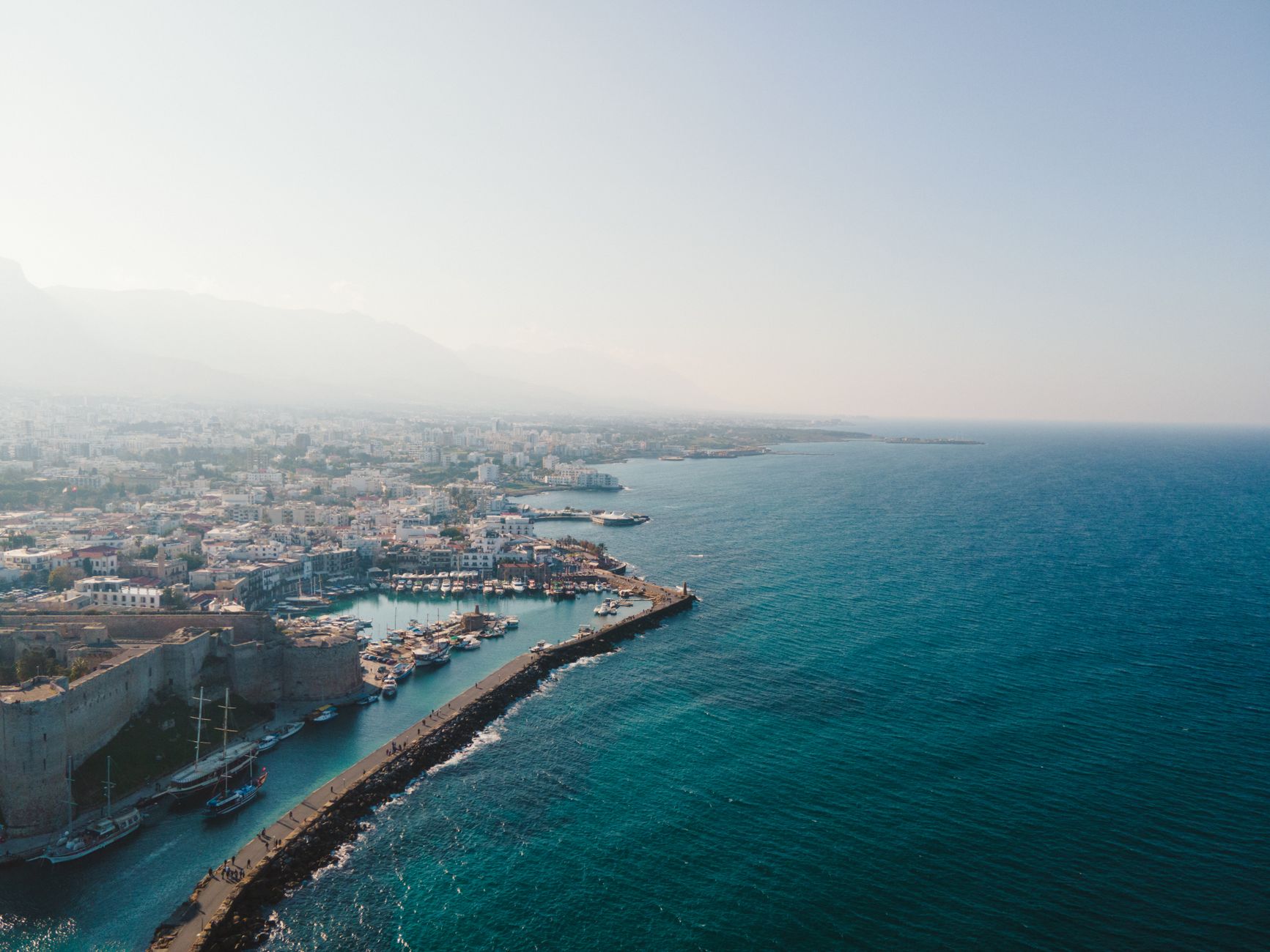 Kismia helps you meet Kyrenia singles through simple local profiles