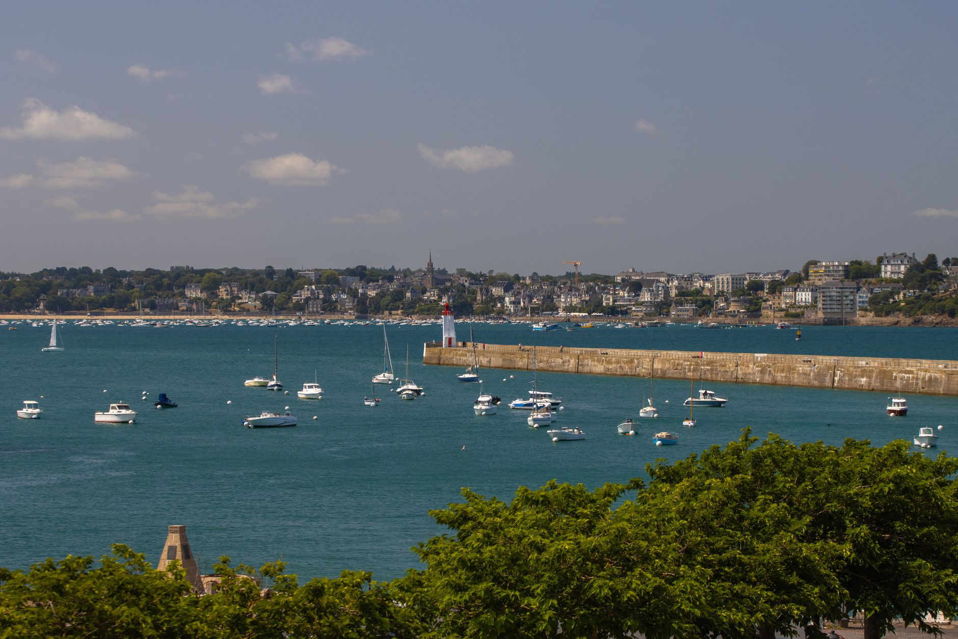 Les célibataires de Saint-Malo cherchent des relations sincères