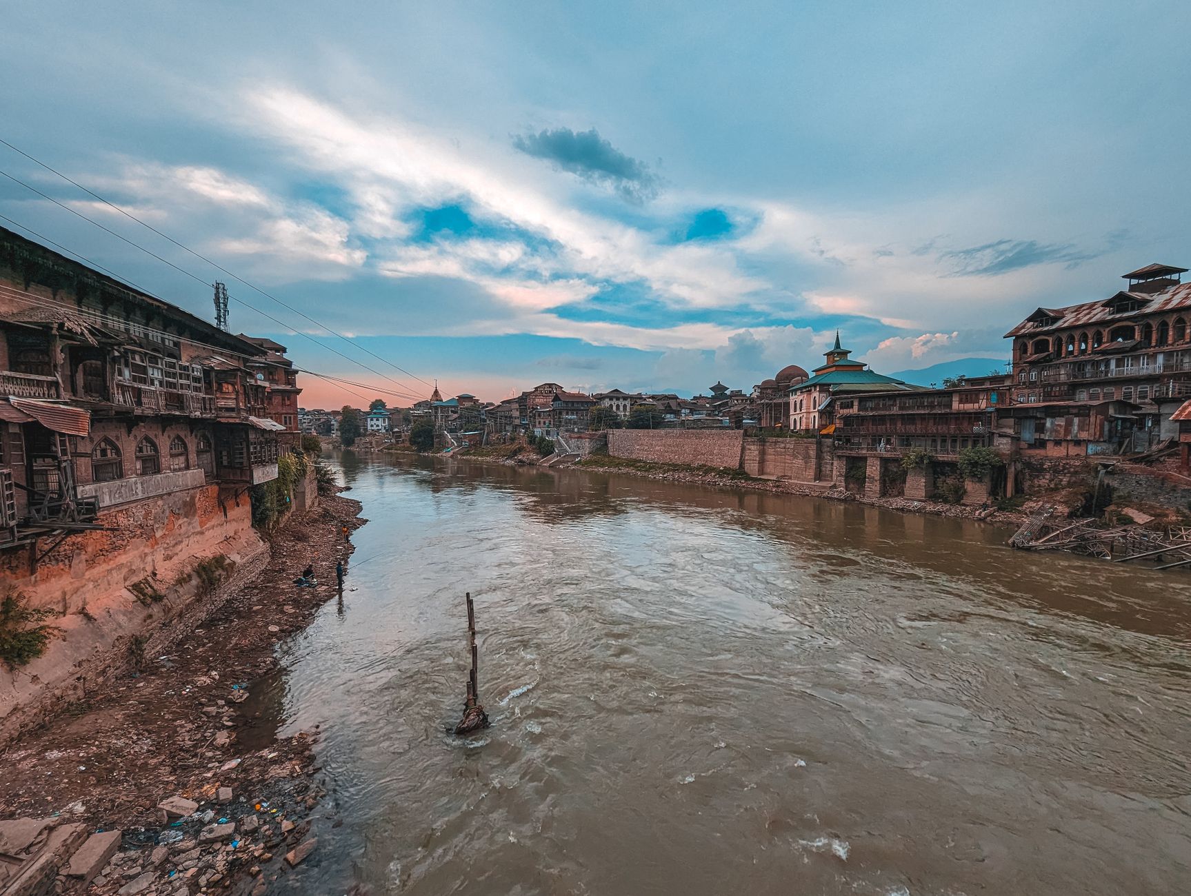 Connecting with Singles in Jhelum Made Simple