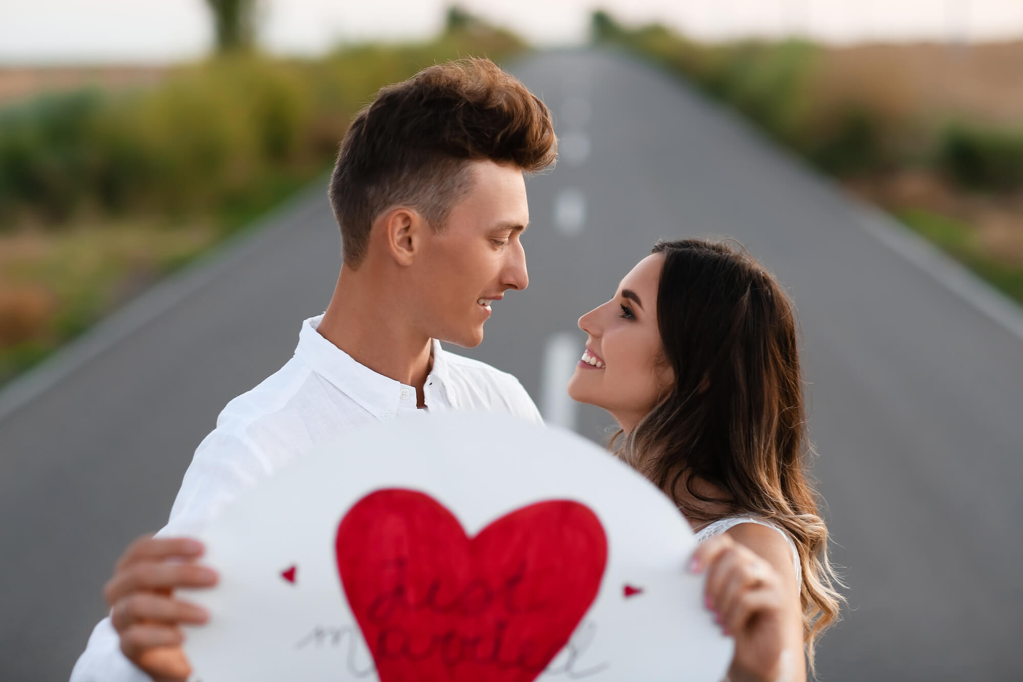 pareja cristiana enamorada
