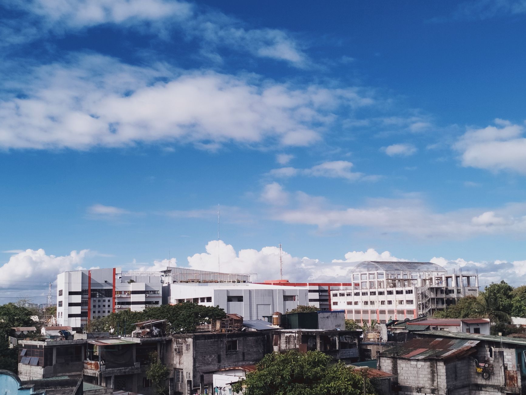Dating in Las Pinas with Kismia makes sense