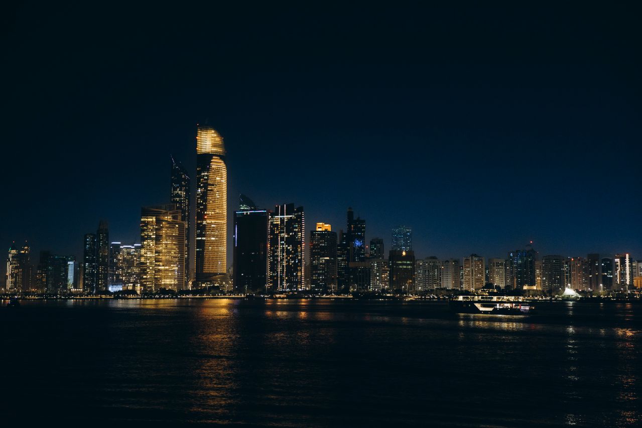 What draws Abu Dhabi singles to online dating?