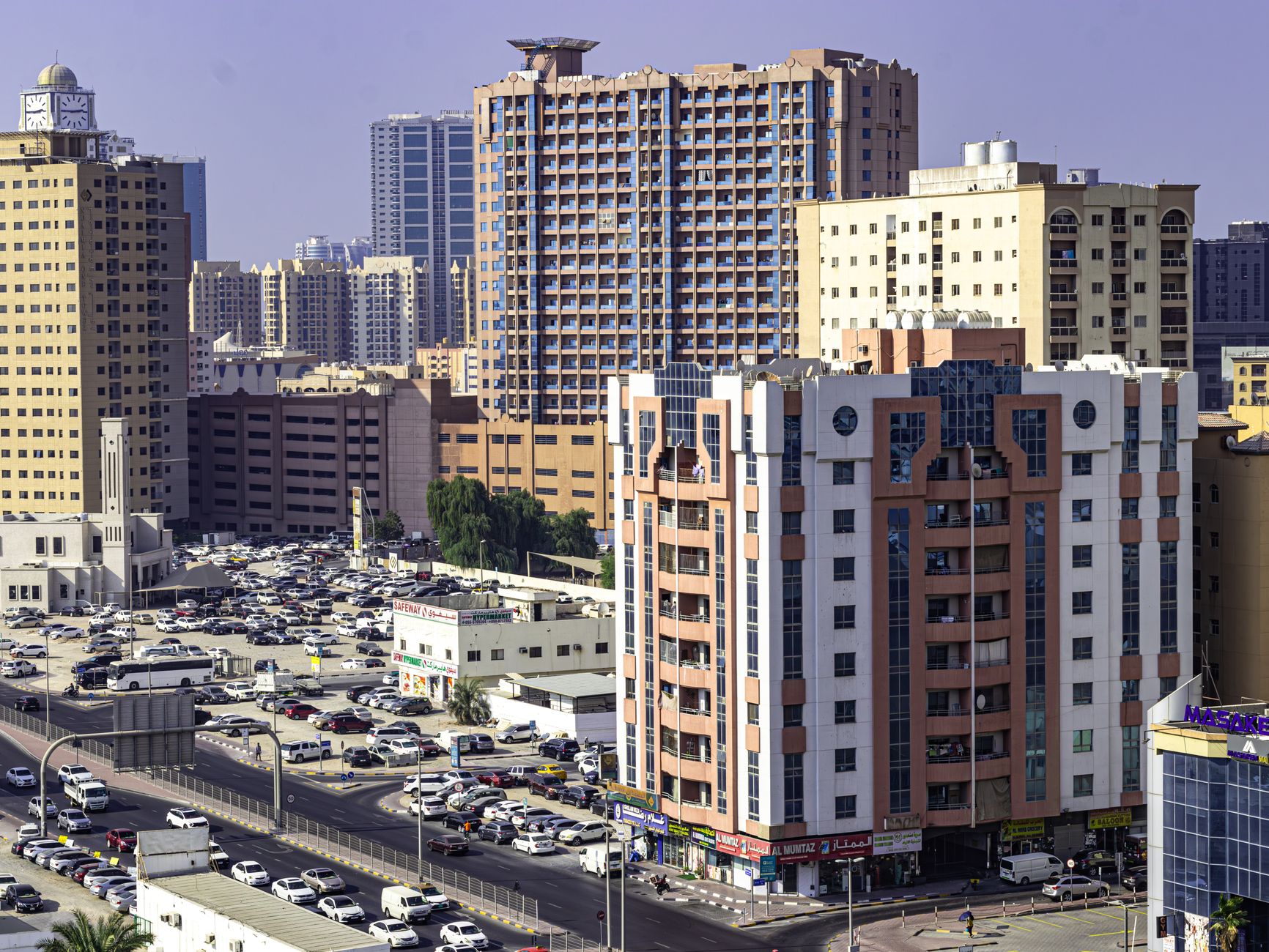 How meeting people in Ajman works with Kismia